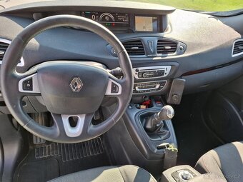 Renault Scenic 1.5 DCI 81kw Grand 7 míst Klima Model 2012 - 9