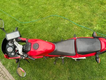 Honda CBR 125r 2006 - 9