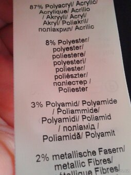 Krásné pletené šaty se vzorem 40/42 - 9