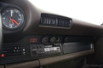 Porsche 911 3.0 SC Coupé 1982 - 9