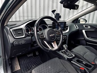 Kia Ceed SW 1.5 T-GDi Silver A/T - 9