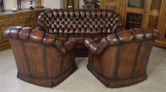 Kožená sedací souprava 3+1+1, Chesterfield styl. - 9