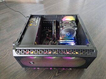 AMD ryzen 7 3700x, 32GB DDR4, 1TB SSD - 9
