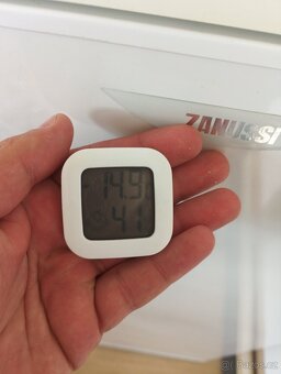 Prodám starší FUNKČNÍ mrazák ZANUSSI. - 9