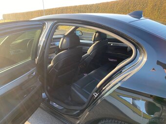 BMW 730D - 9