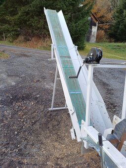 štípací poloautomat Lumag - 9