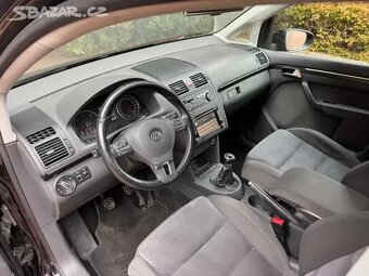VW Touran 2.0 TDI 103kW,Highline,7.Míst,1.Majitel,Webasto. - 9
