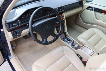 MERCEDES-BENZ 124 E420 205kW - 9