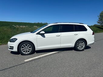 VW Golf 7 Combi 2.0 TDi 110kw HIGHLINE manual ČR původ tažné - 9