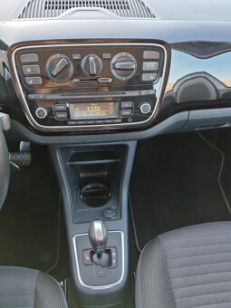 Volkswagen UP Automat, 2014 - 9