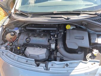 Peugeot 207 - 9