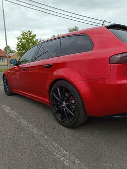Alfa Romeo 159 2.4 JTDM - 9