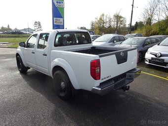 Nissan Navara 2,5 DCI - 9