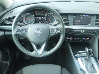Opel Insignia 2,0 CDTi 125kW AT Edition ČR 1.maj 16V Sports - 9