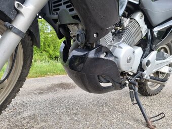 Honda Varadero 125 - 9