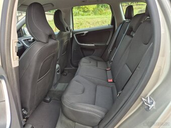 Volvo XC 60, D3- 5 válec, Facelift, automat - 9