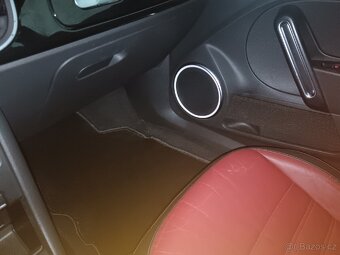 VW BEEATLE 1,6 tdi - 9