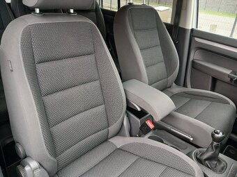 TOURAN,2.0TDI,103KW,VÝHŘEV,DIGI,PARKASIST,TZ,SERVIS JEN VW - 9