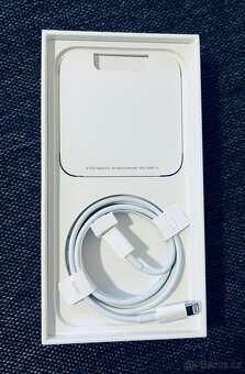 iPhone 13 - 128GB - 9