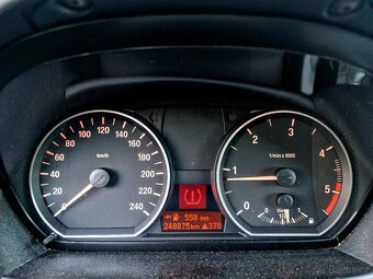 BMW 118d r.v. 2007 - 2.0 nafta - 90 kW Manuál - 9