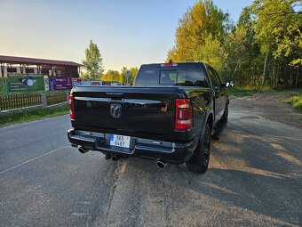 DODGE RAM 1500 Laramie 5.7 V8 4x4 r.v.2020 - 9