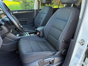 VW Touran United 2.0TDi dsg 110kw m.ř.2021 full LED tažné - 9