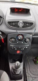 Renault Clio III 1,2 16V 2011 klima facelift 1.maj TOP STAV - 9
