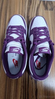 Nike dunk low. - 9