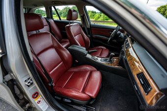 BMW E91 330 ix - 9