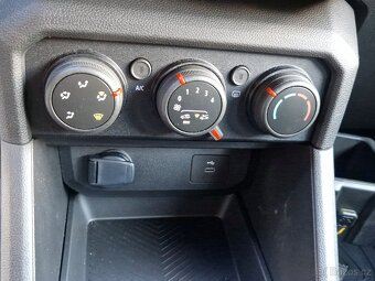 Duster Essential ECO-G100 benzín+LPG z pozůstalosti, 4735 km - 9