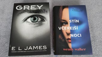 Výprodej knih, romány - 9