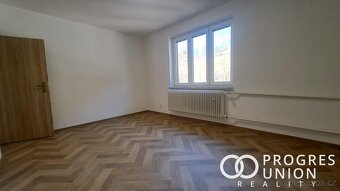 Pronájem krásného bytu 3+1 po kompletní rekonstrukci  Valašs - 9
