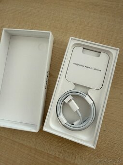 Apple Iphone 11, 128GB - 9