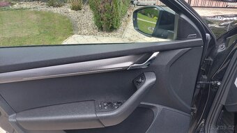 Škoda Octavia III combi 2,0 TDI DSG - 9