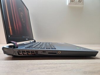 RTX 4080 12GB_MSI VECTOR 17 HX_i9-14900HX_32GB_17" 240HZ 2K - 9