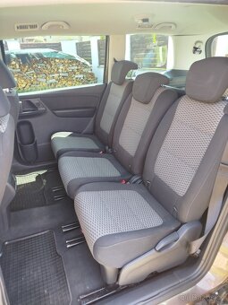 Vokswagen Sharan 2.0TDI 103KW 7místné ROK 2013 - 9