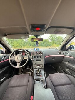 Alfa Romeo 159 1.9 JTDm - 9