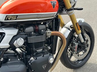 Nový Triumph Speed Twin 1200 RS - 9