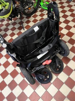 VALCO KOČÁREK SPORTOVNÍ SNAP 4 SPORT FLAT MATTE LTD EDITION - 9