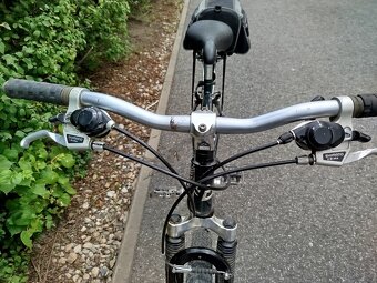 Dámské/ dívčí horské kolo TREK 16,5", 42cm - 9