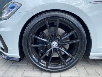 Volkswagen Golf 7,5 - 2.0TSI 228KW R-LINE - 4x4 -MANUÁL 2017 - 9