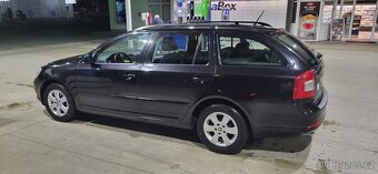 Škoda Octavia combi II 1.9 TDI 77KW Elegance Facelift CZ-TOP - 9
