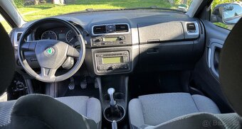 Škoda Fabia II 1.4 16V 63kW hatchback - Najeto 149 000 km - 9