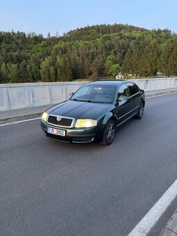 Škoda superb 2.0tdi 103kw - 9