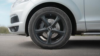 Audi Q7 S-line - 9