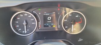 Iveco Daily 35C18 3,0D 7míst 3str.sklápěč 2023 Klima - 9