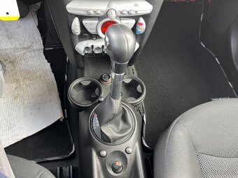 MINI Cooper Clubman 1.6i, 85kW, Automat, Klima - 9