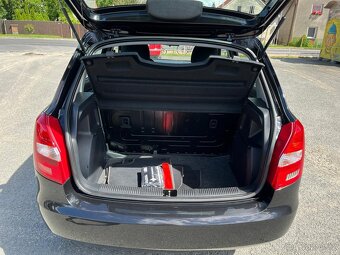 ŠKODA FABIA 1. 4 MPI SERVISNÍ KNIHA - 9