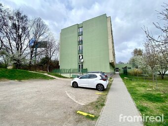 Pronájem bytu 1+kk 20 m2, Brno - Líšeň, ev.č. 01838 - 9