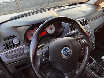 Prodame Fiat Punto 1,9 JTD 96kw - 9